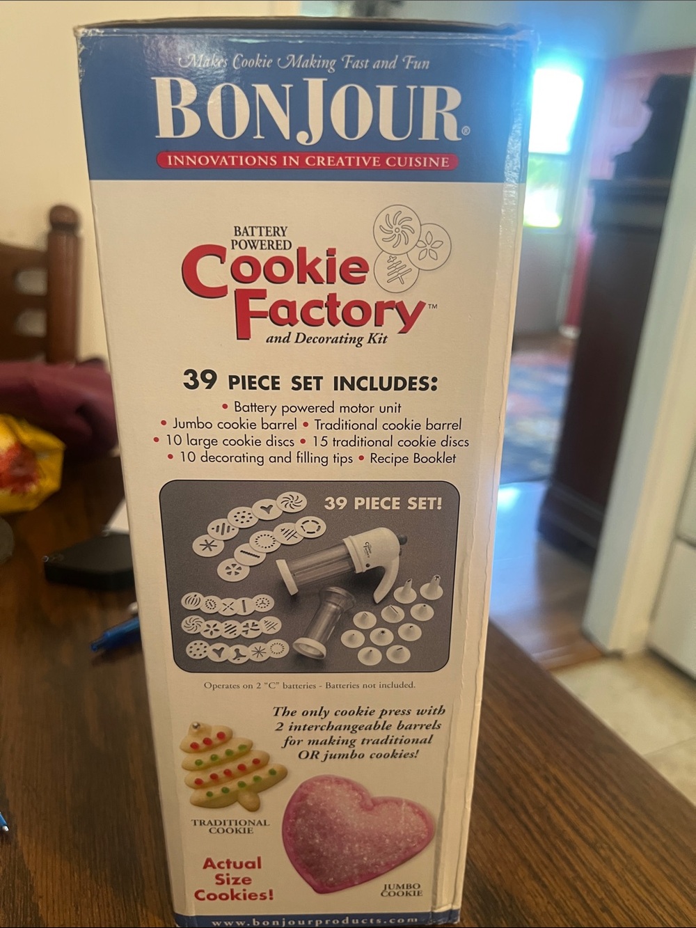 NWT Bonjour Cookie Factory Battery-Powered Cookie Press & Decorating Kit. Fun!! - Picture 8 of 10
